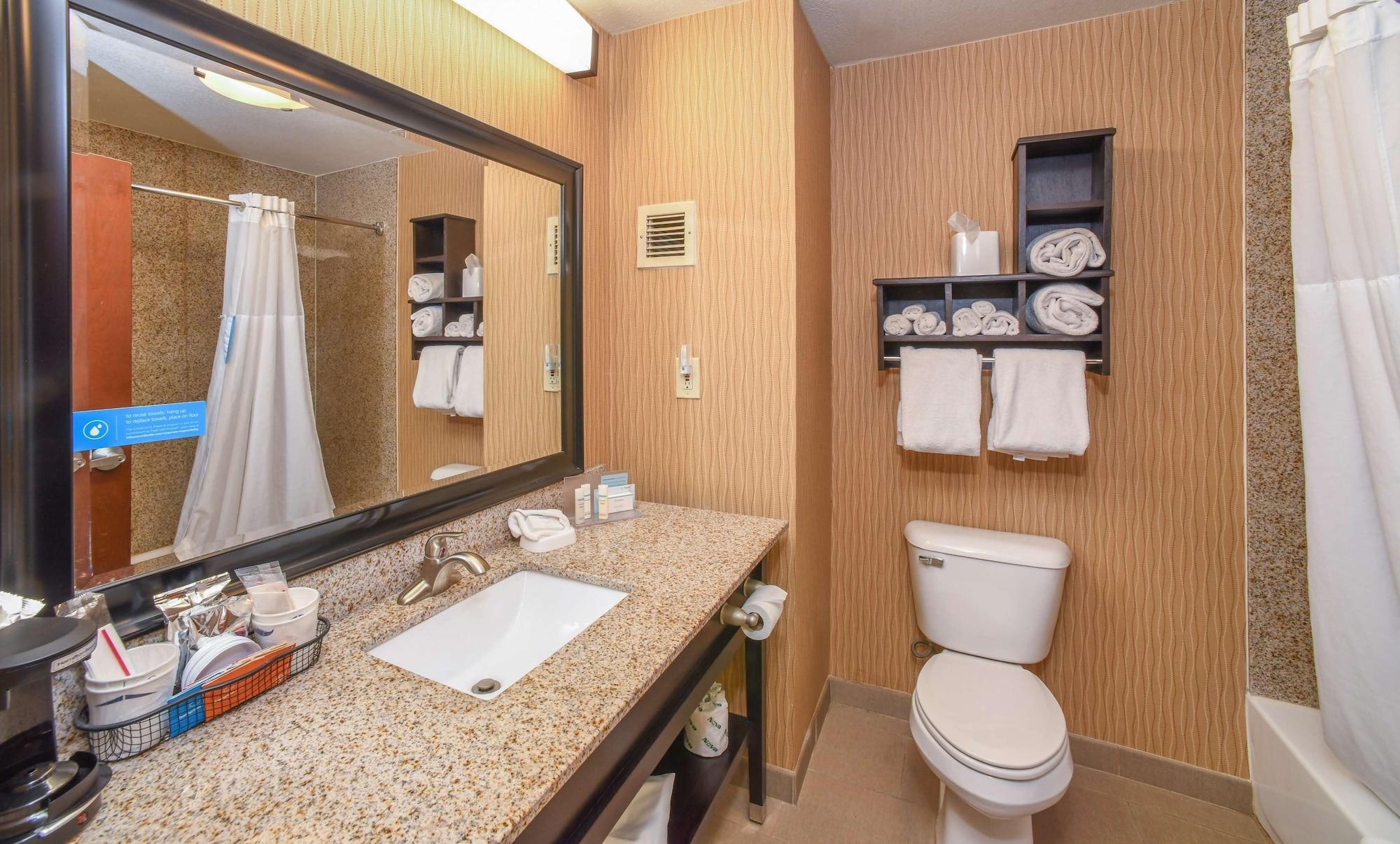 Hotel Hampton Dry Ridge