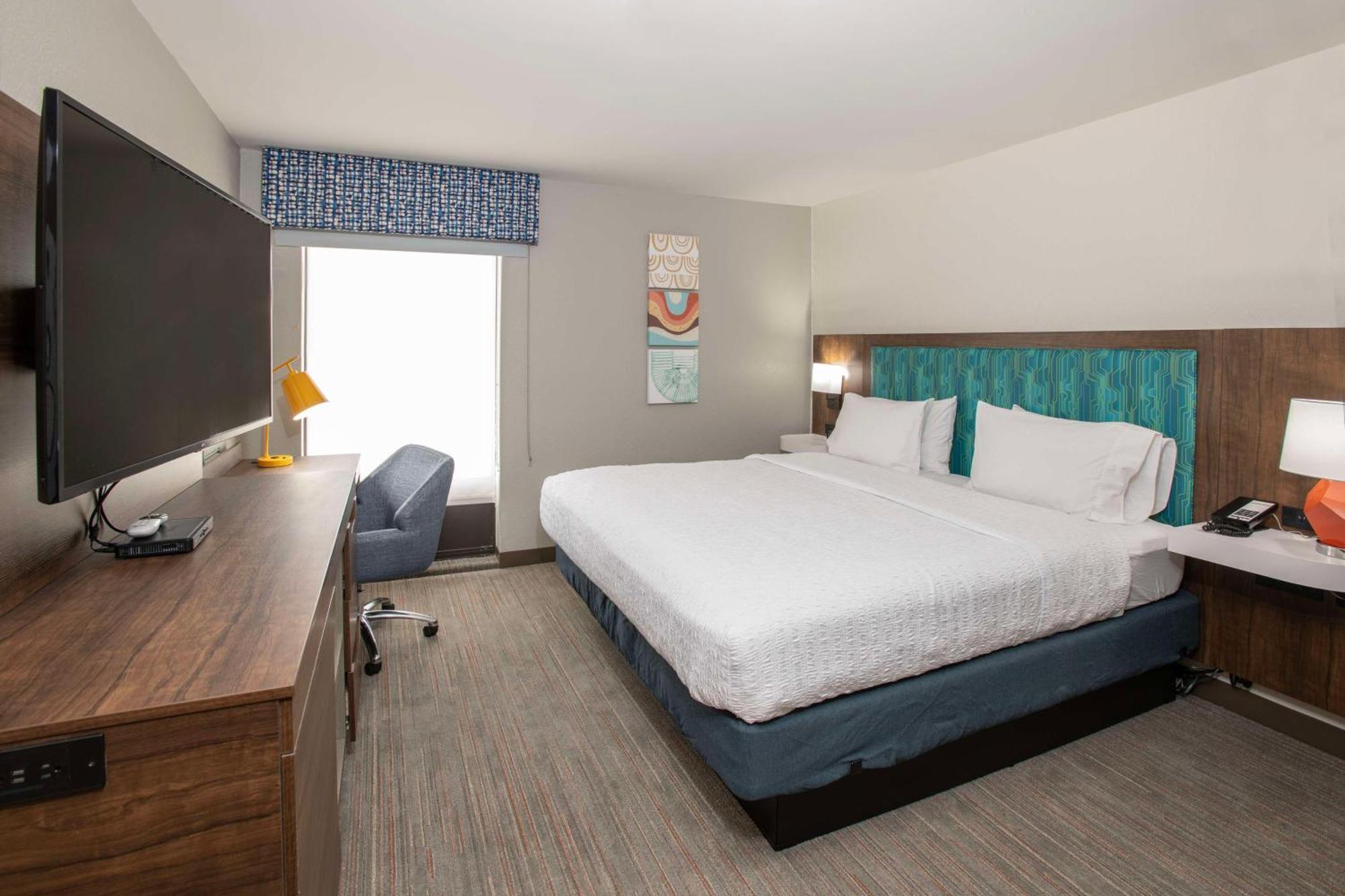 Hotel Hampton 3*