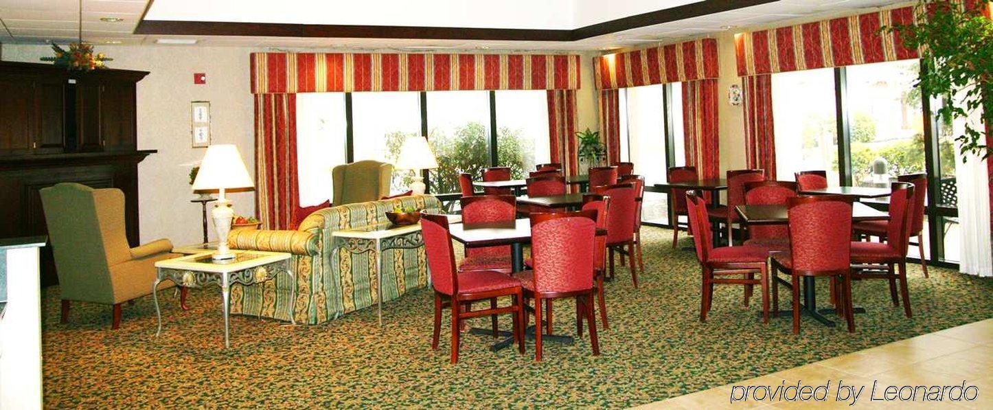 Hampton Hotel